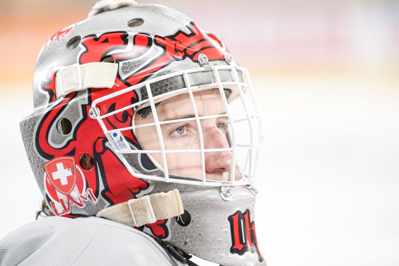 IIHF - Huet carries on family tradition